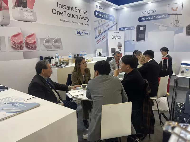 Edge Mini Chairside 3D Printer Makes Its Overseas Debut Edge Mini Chairside 3D Printer Makes Its Overseas Debut