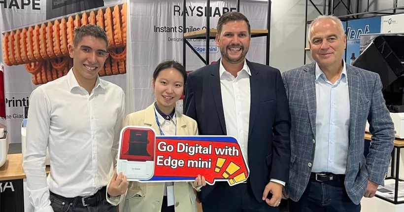 ¡RAYSHAPE se rompe con un alto rendimiento, Edge Mini se convierte en el foco del mundo dental en Hungría!
