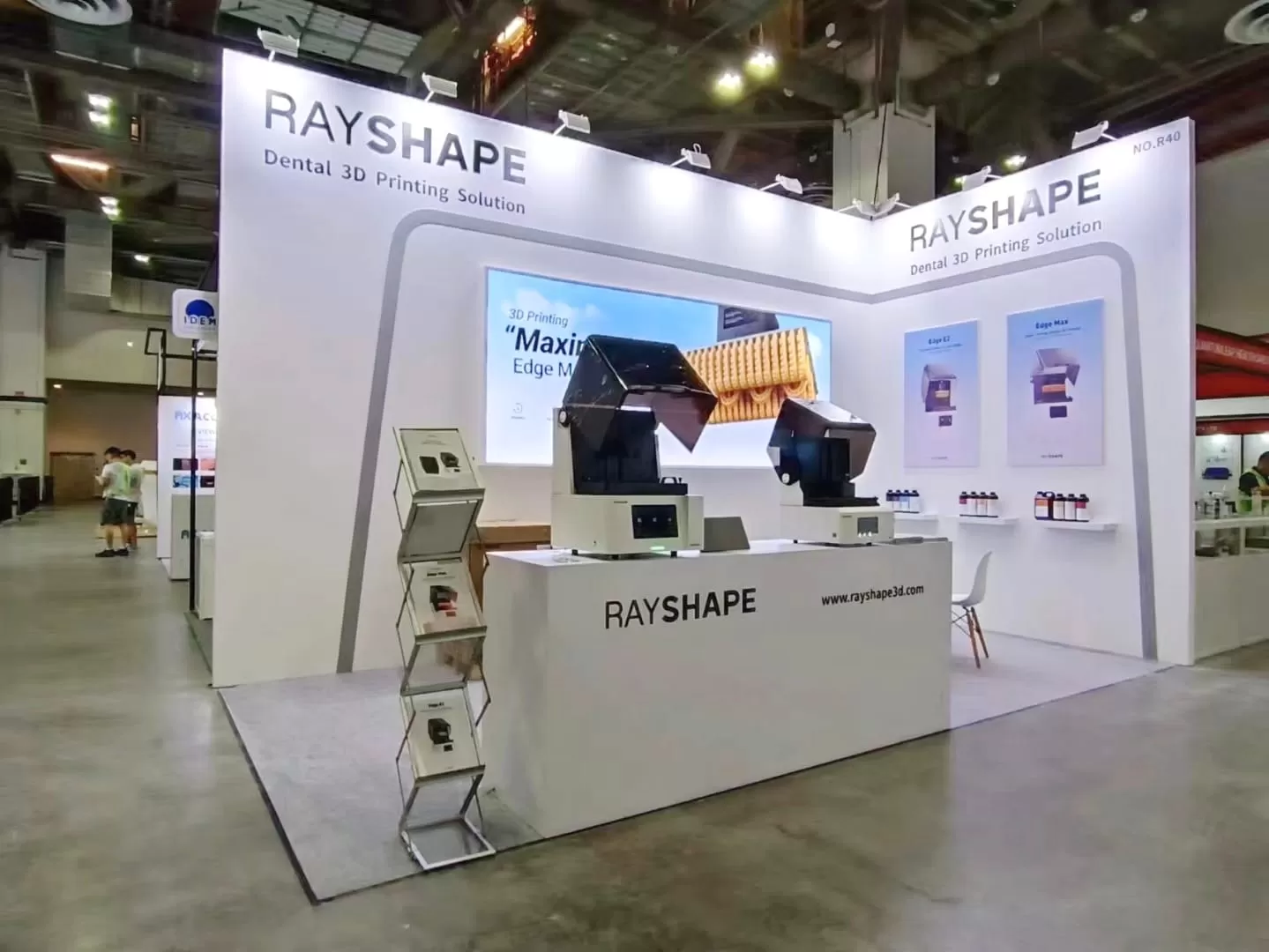 rayshape unveils large format edge max at idex 2024